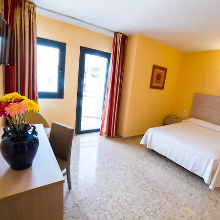 Hotel Tent 3*